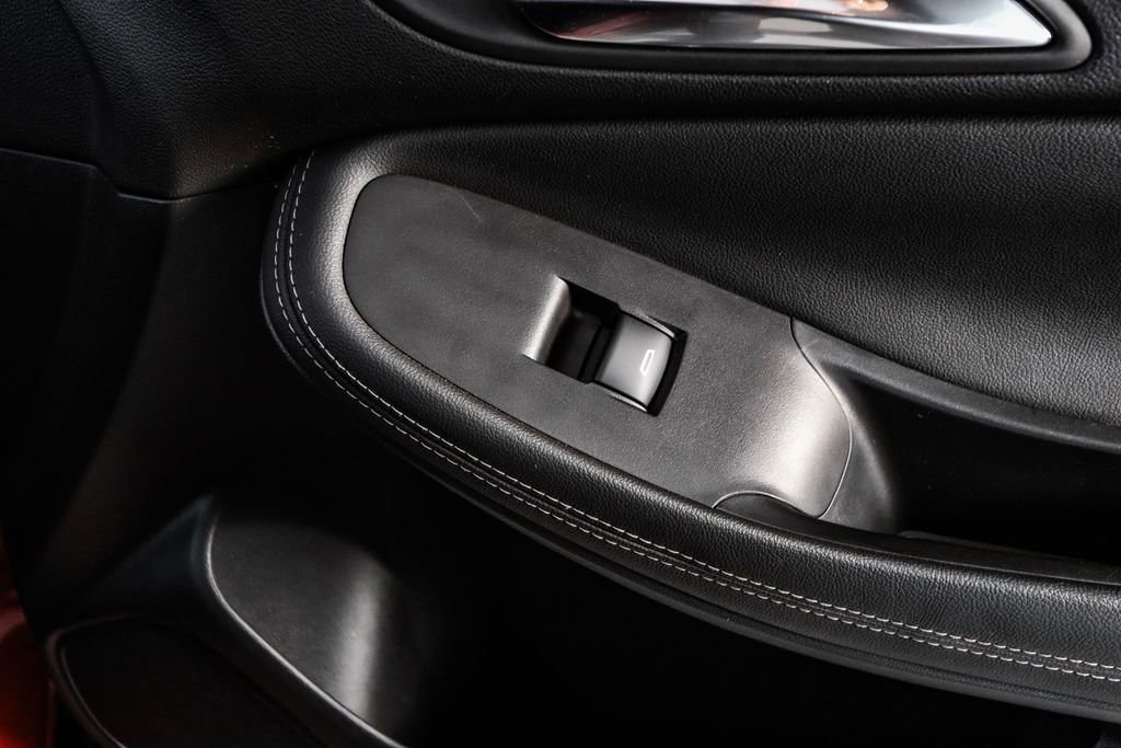 Used 2024 Buick Encore GX Sport Touring w/ Comfort Package image 42