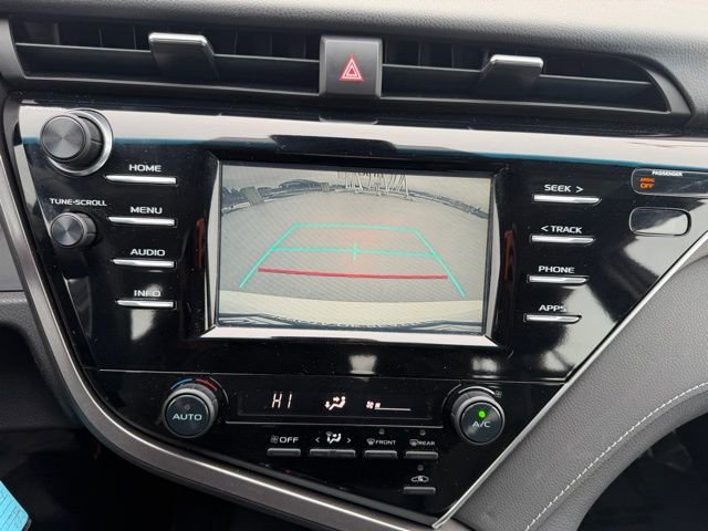Used 2018 Toyota Camry SE image 21