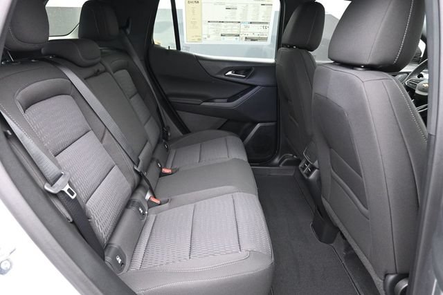 New 2026 Chevrolet Equinox LT w/ Safety and Technology Package FWD image 27