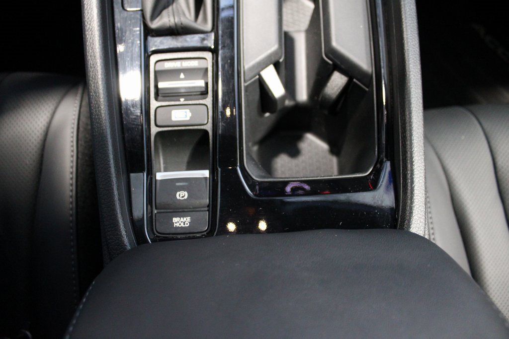 Certified 2025 Honda Accord Sport image 33