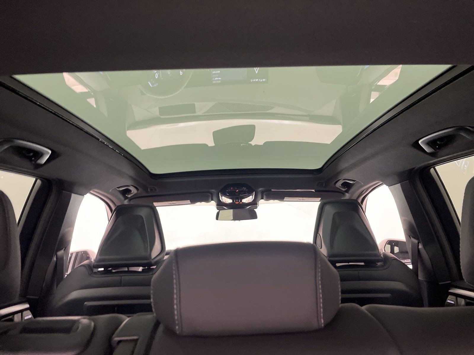 Used 2025 BMW X3 xDrive30i w/ Premium Package image 12