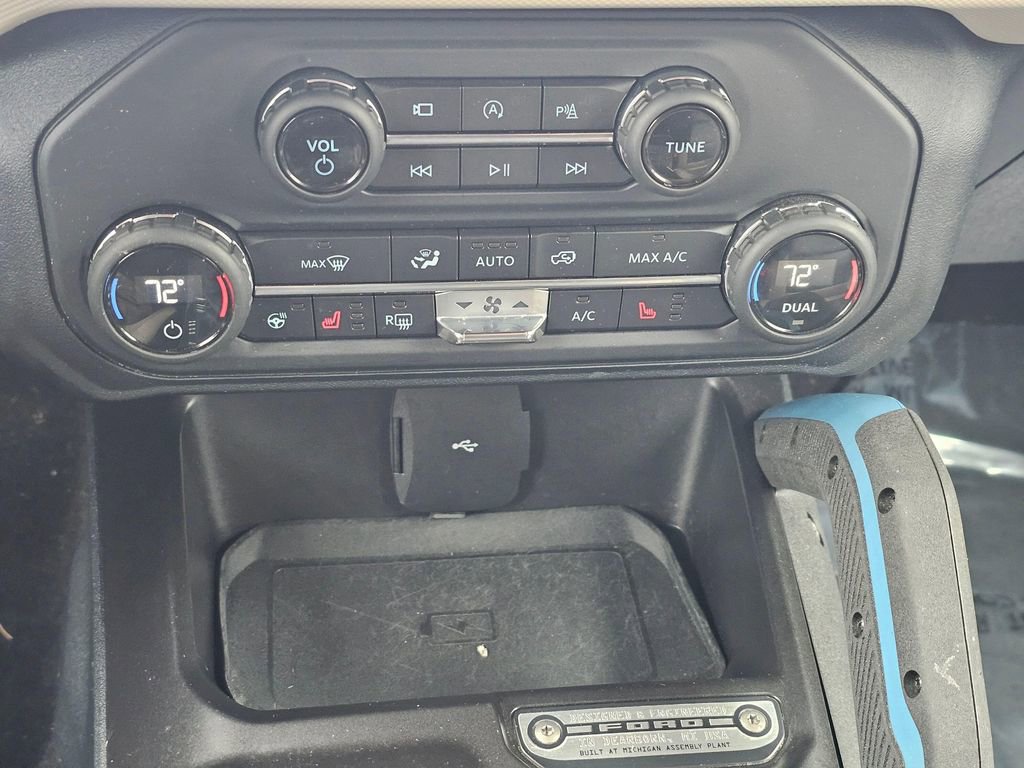 Used 2021 Ford Bronco Wildtrak image 31