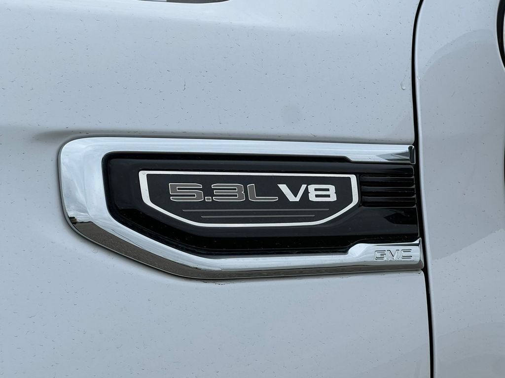 Used 2023 GMC Sierra 1500 SLT w/ SLT Convenience Package AWD/4WD image 2