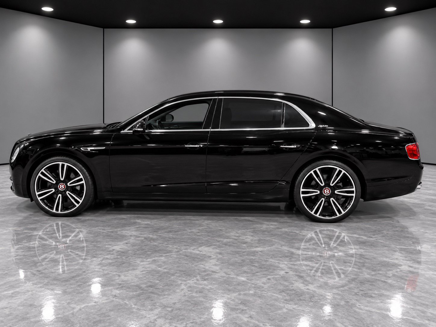 Used 2014 Bentley Flying Spur W12 AWD/4WD image 2