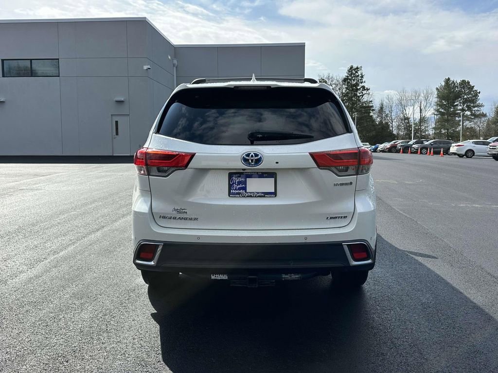 Used 2018 Toyota Highlander Limited Platinum image 26
