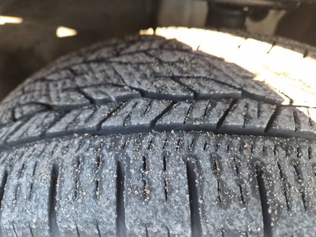 Used 2024 GMC Acadia Denali w/ LPO, Floor Liner Package image 10