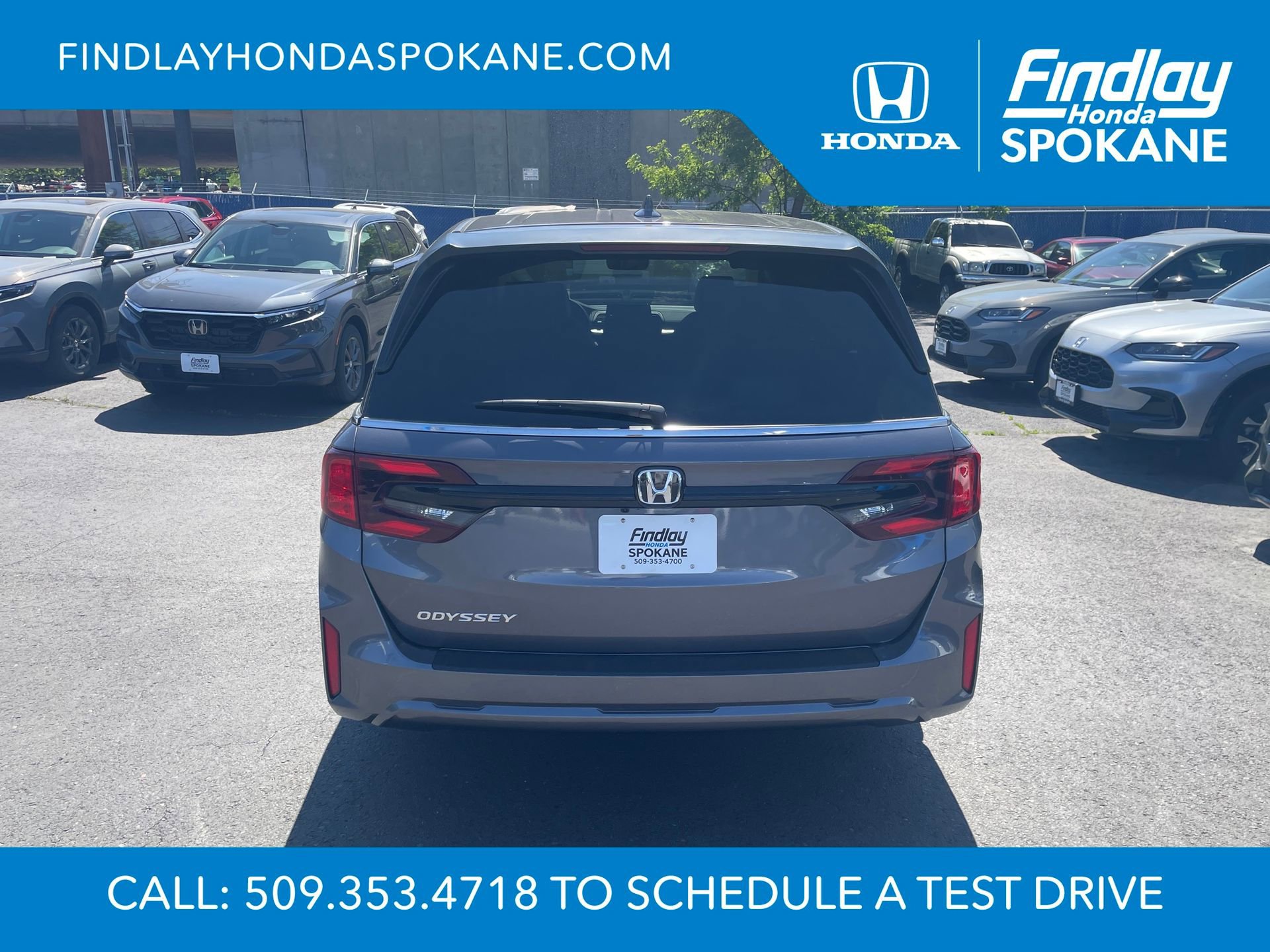 New 2026 Honda Odyssey EX-L image 3