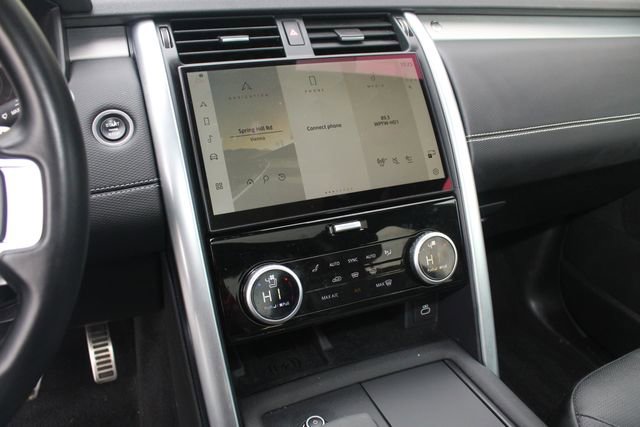 Used 2023 Land Rover Discovery S R-Dynamic image 17