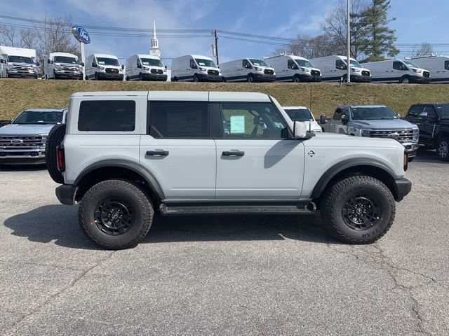 New 2026 Ford Bronco Outer Banks w/ Sasquatch Package AWD/4WD image 11