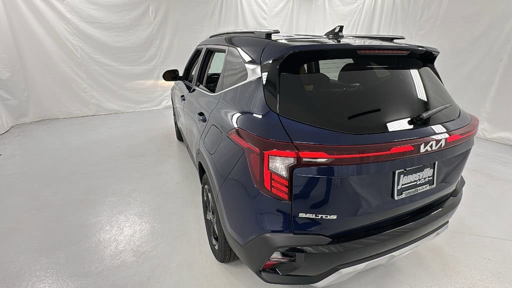 New 2026 Kia Seltos EX w/ EX Sunroof Package image 5