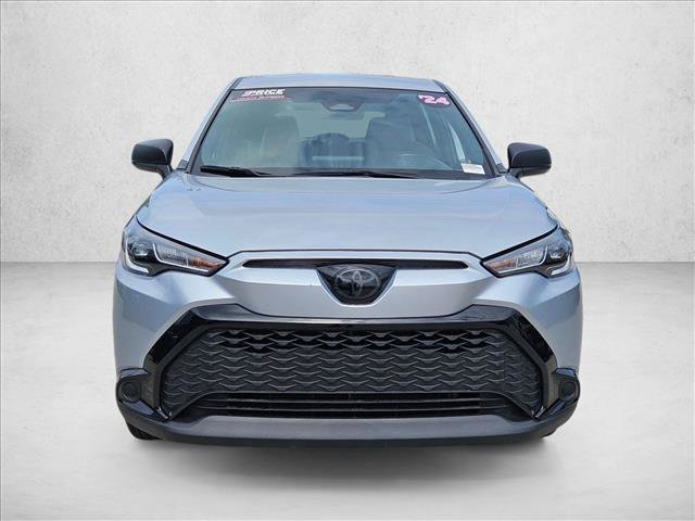 Used 2024 Toyota Corolla Cross AWD Hybrid image 2