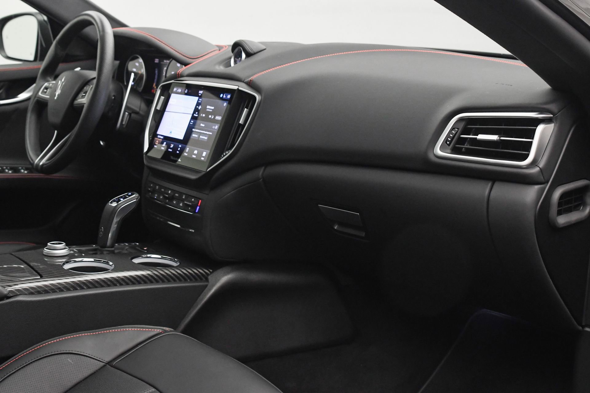 New 2024 Maserati Ghibli Modena Ultima Q4 image 20