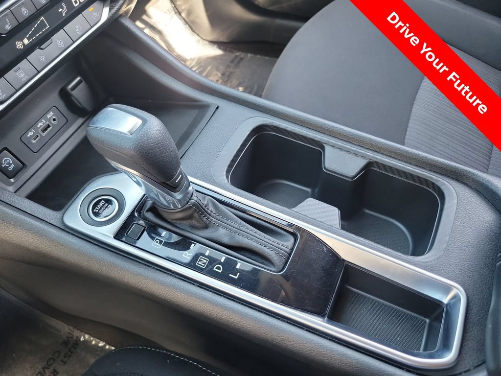 Certified 2024 Nissan Sentra SV w/ All-Weather Package FWD image 13