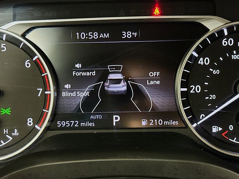 Used 2023 Nissan Rogue SV image 13