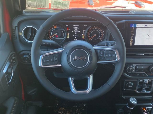 New 2025 Jeep Wrangler Sahara image 39