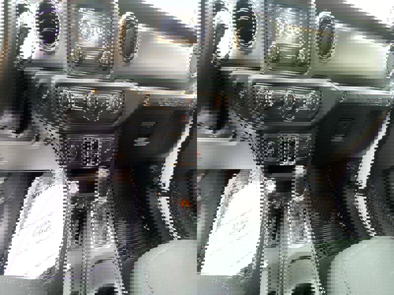 Used 2019 Jeep Wrangler Unlimited Sport S image 28