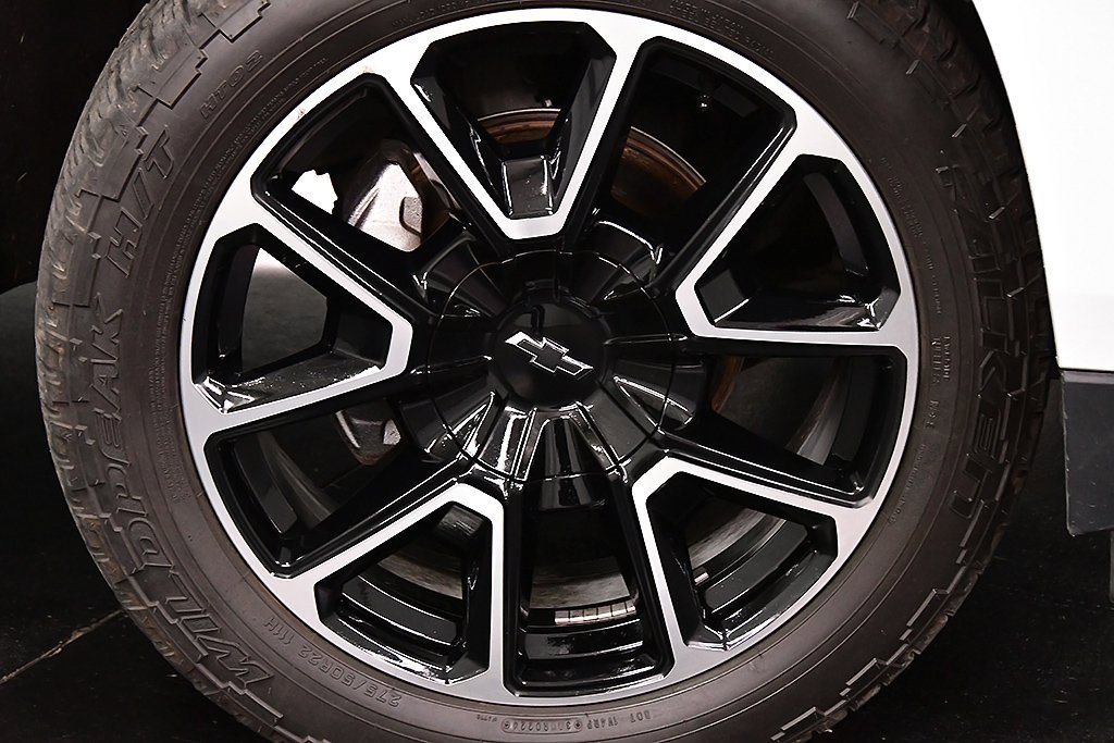 Used 2022 Chevrolet Tahoe RST w/ Luxury Package image 9