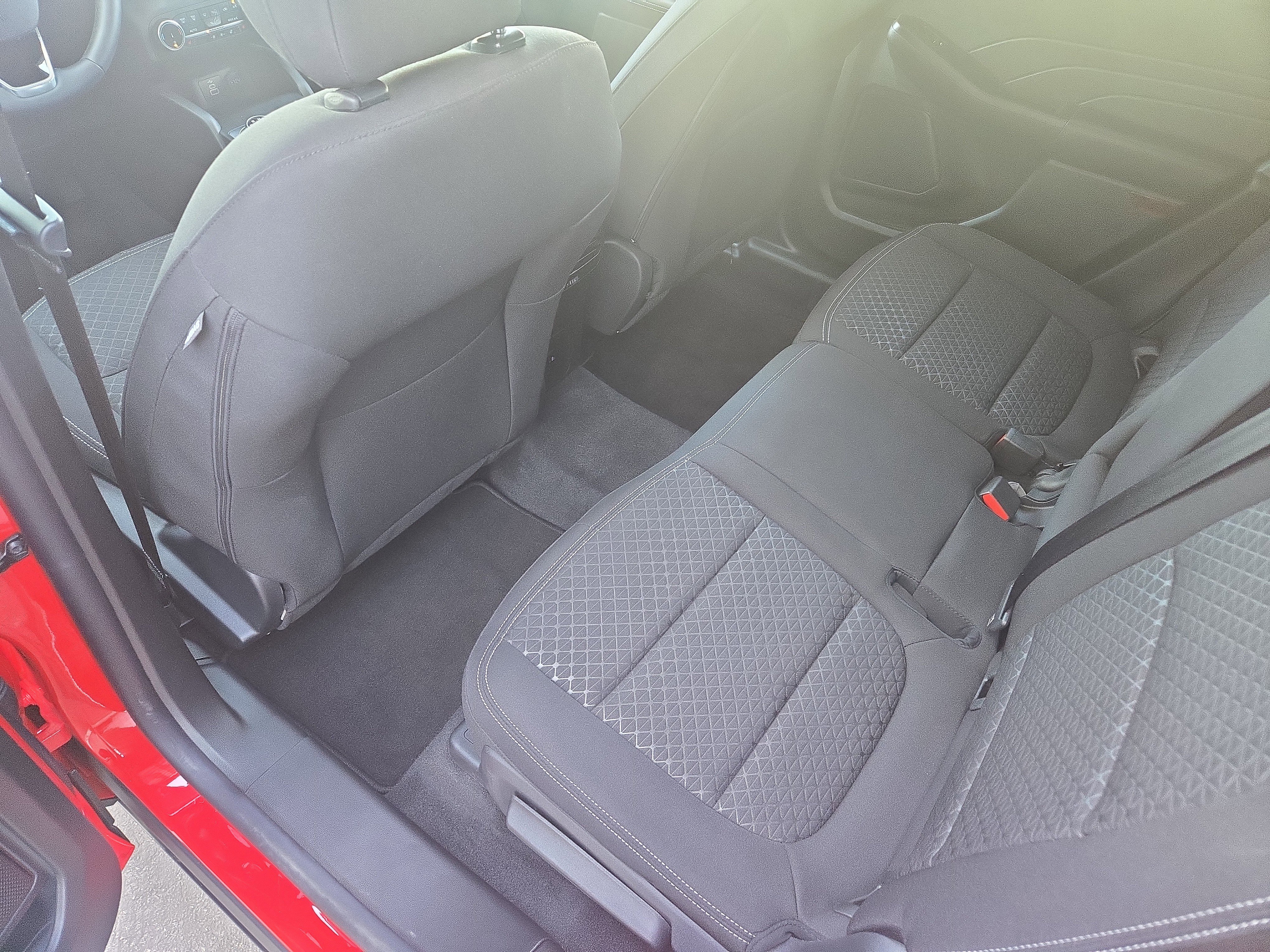 Used 2024 Ford Escape Active image 13