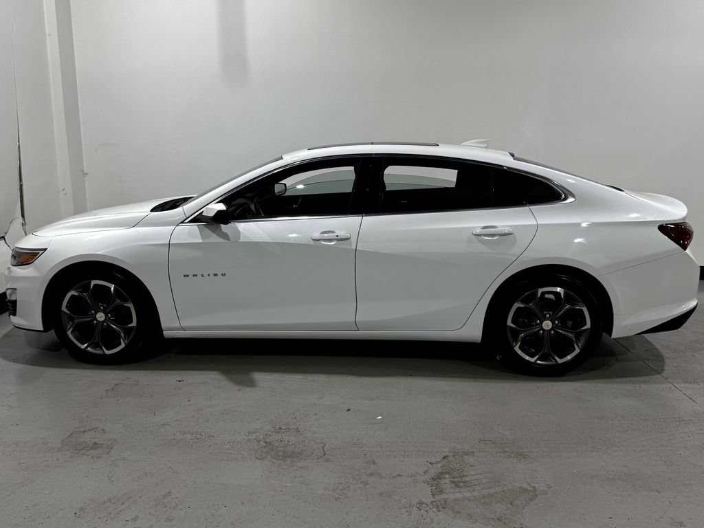 Used 2021 Chevrolet Malibu LT image 10