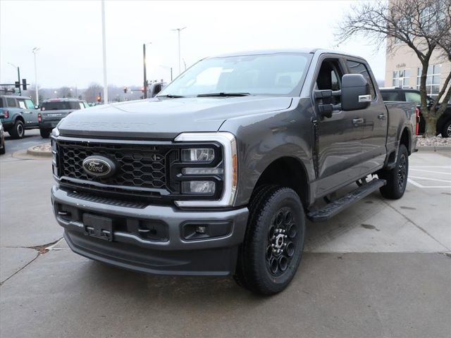 New 2026 Ford F250 Lariat w/ Black Appearance Package image 2