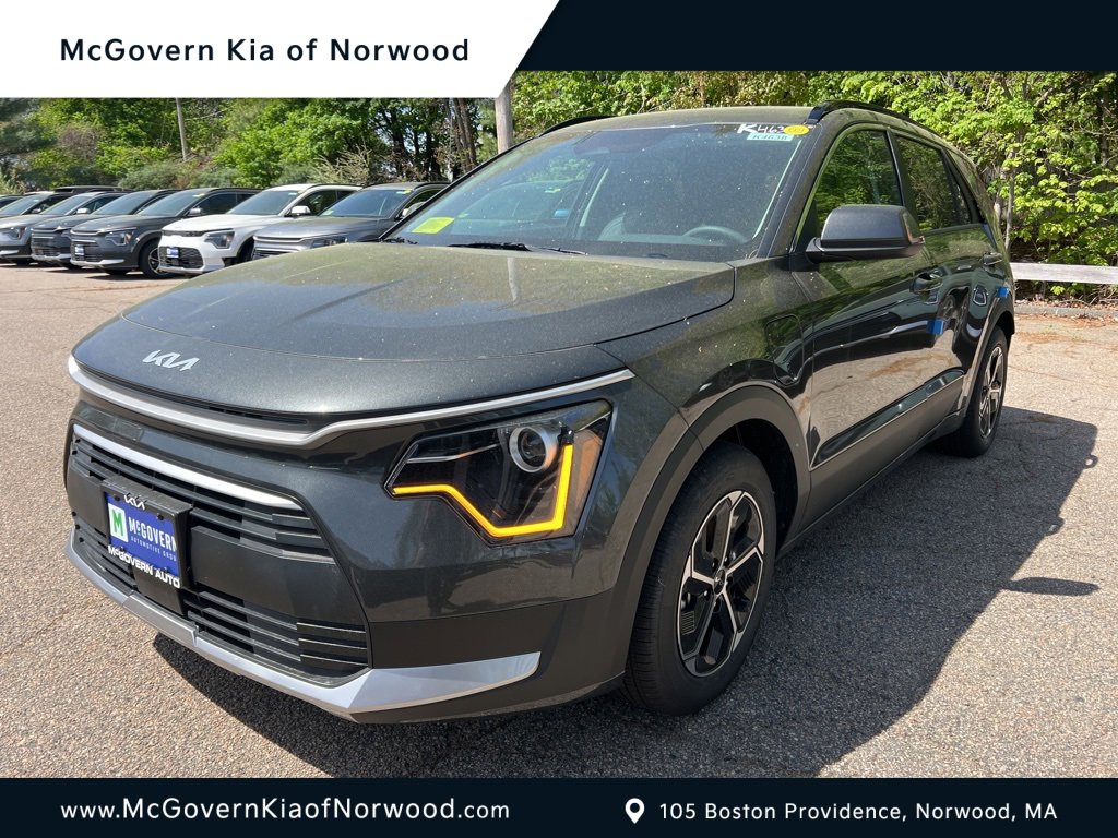 New 2025 Kia Niro EX w/ EX Cold Weather Package