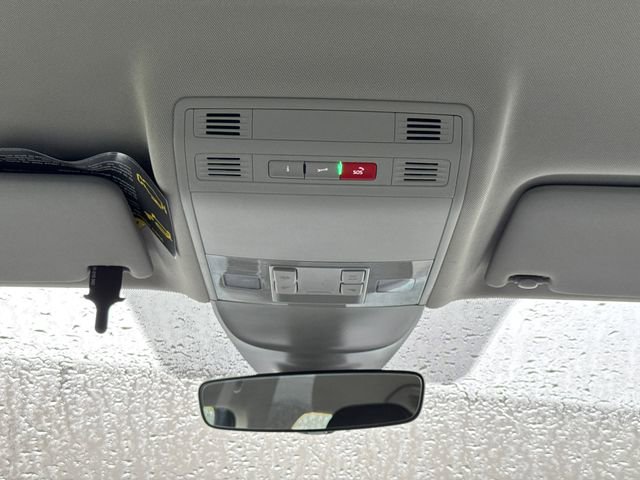 New 2026 Volkswagen Taos S image 30