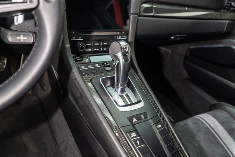Used 2018 Porsche 911 GT3 RWD image 74