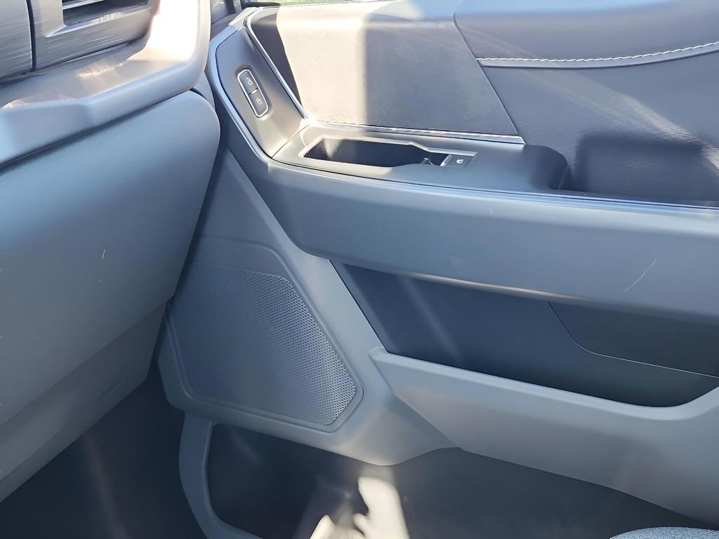 Used 2025 Ford F150 XLT w/ Equipment Group 301A Standard image 31