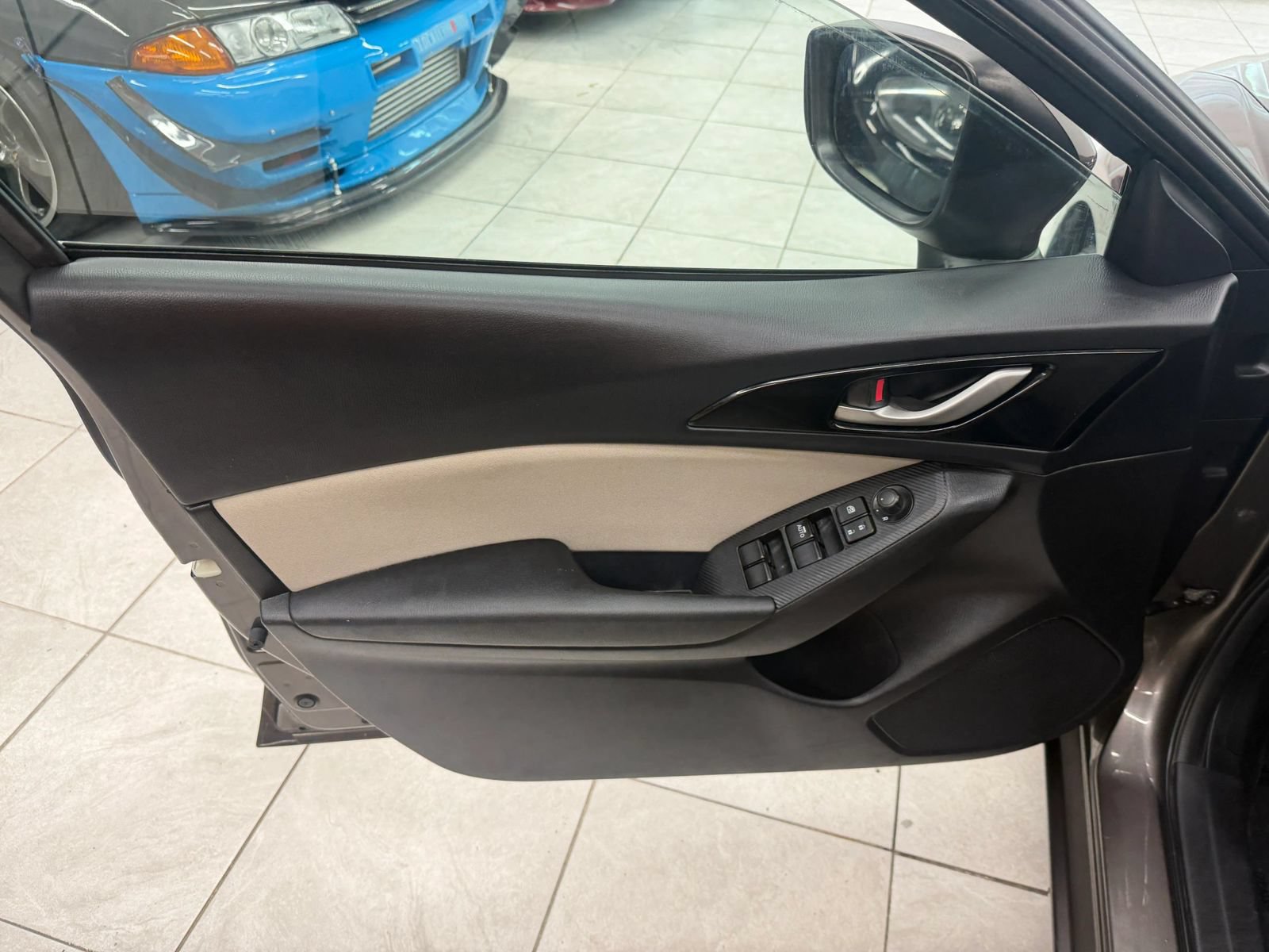 Used 2015 MAZDA MAZDA3 i Touring FWD image 13