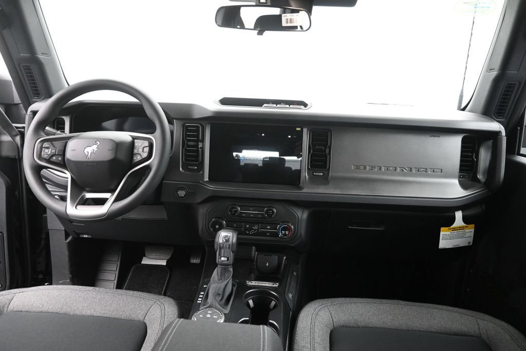 New 2026 Ford Bronco 4-Door AWD/4WD image 28