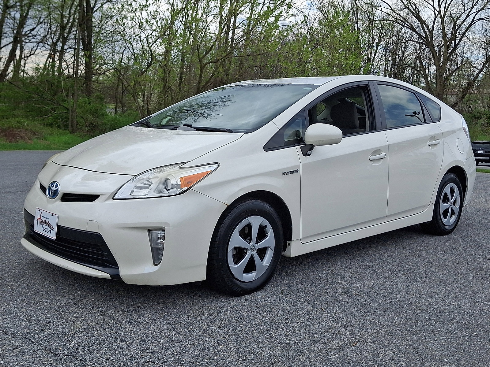 Used 2014 Toyota Prius Two image 3