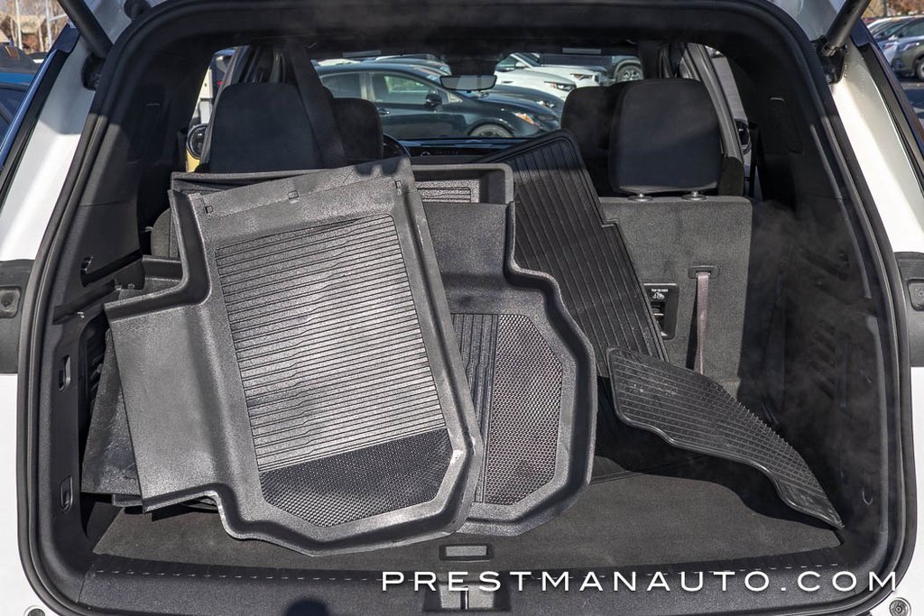 Used 2024 Chevrolet Traverse Z71 w/ Enhanced Driving Package image 37