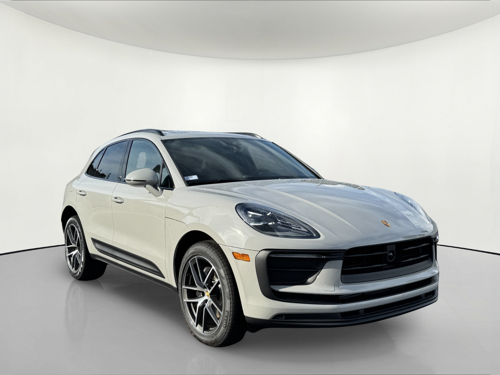 New 2025 Porsche Macan AWD/4WD image 8