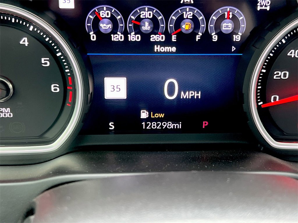 Certified 2019 Chevrolet Silverado 1500 High Country w/ Technology Package image 12