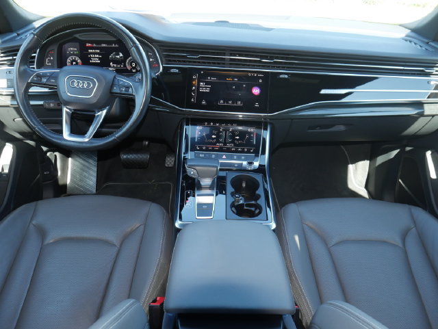 Used 2019 Audi Q8 Premium Plus w/ Premium Plus AWD/4WD image 8