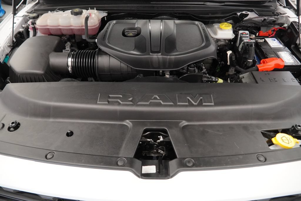 Used 2025 RAM 1500 Big Horn AWD/4WD image 49
