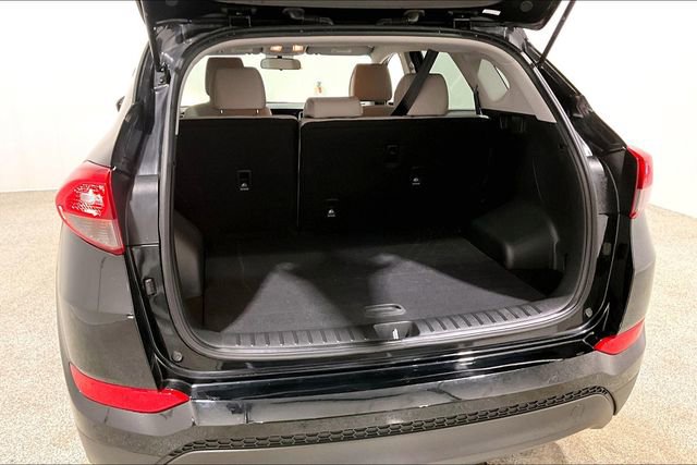 Used 2018 Hyundai Tucson SE image 40