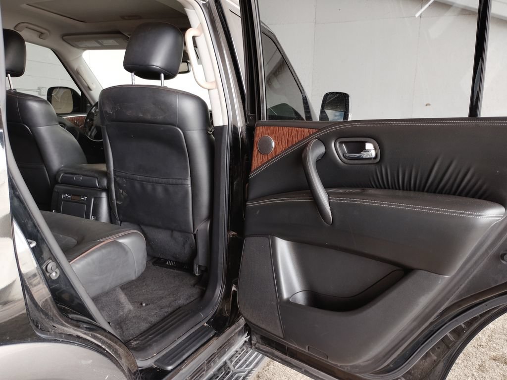 Used 2019 Nissan Armada SL w/ Premium Package AWD/4WD image 14