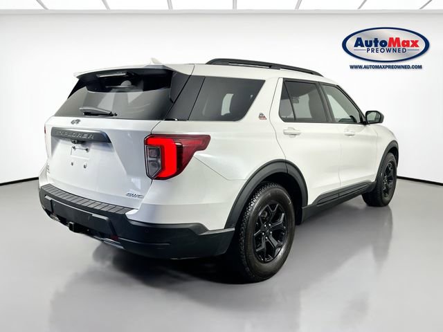 Used 2022 Ford Explorer Timberline image 2
