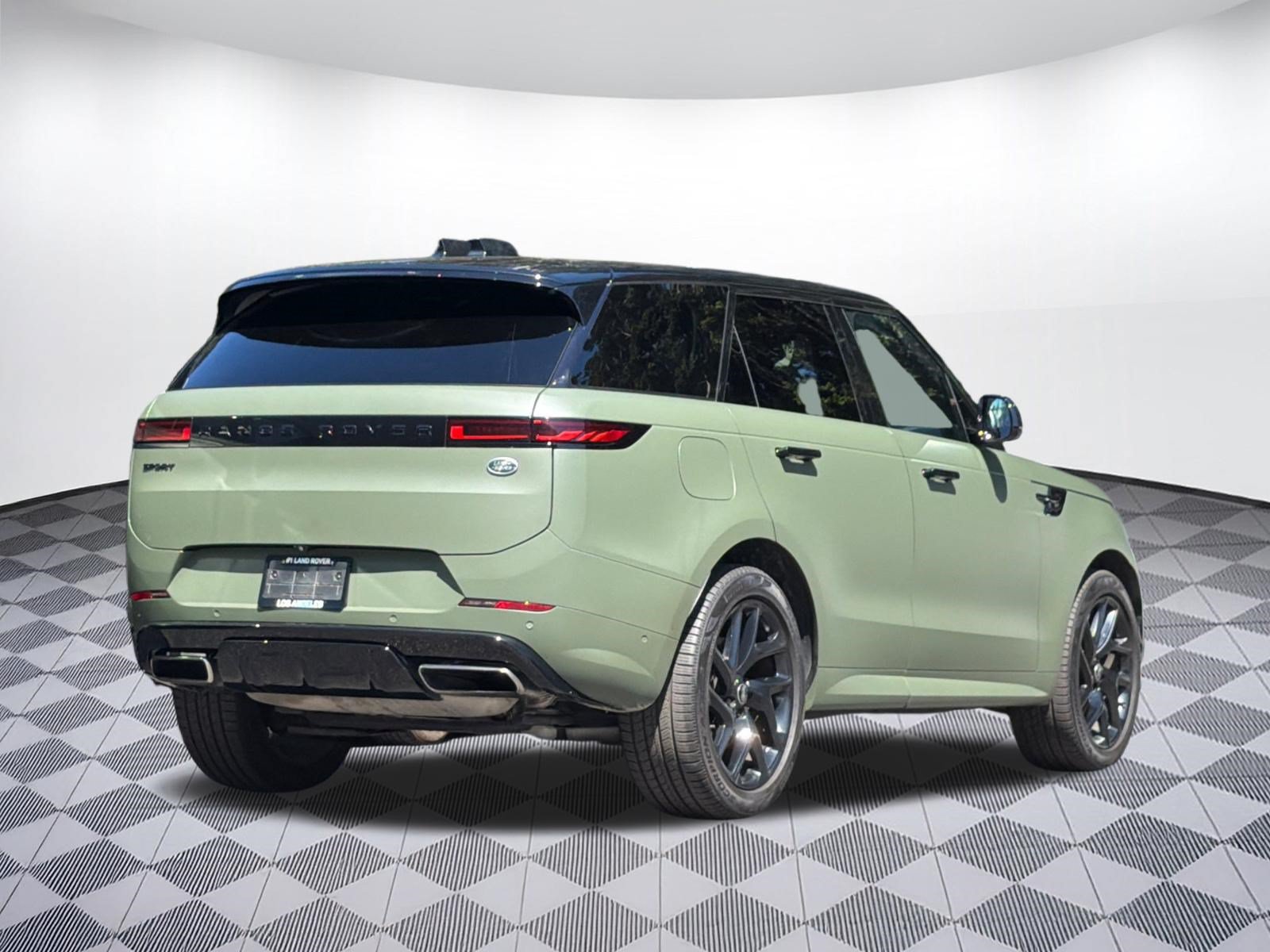 Used 2023 Land Rover Range Rover Sport SE Dynamic AWD/4WD image 9
