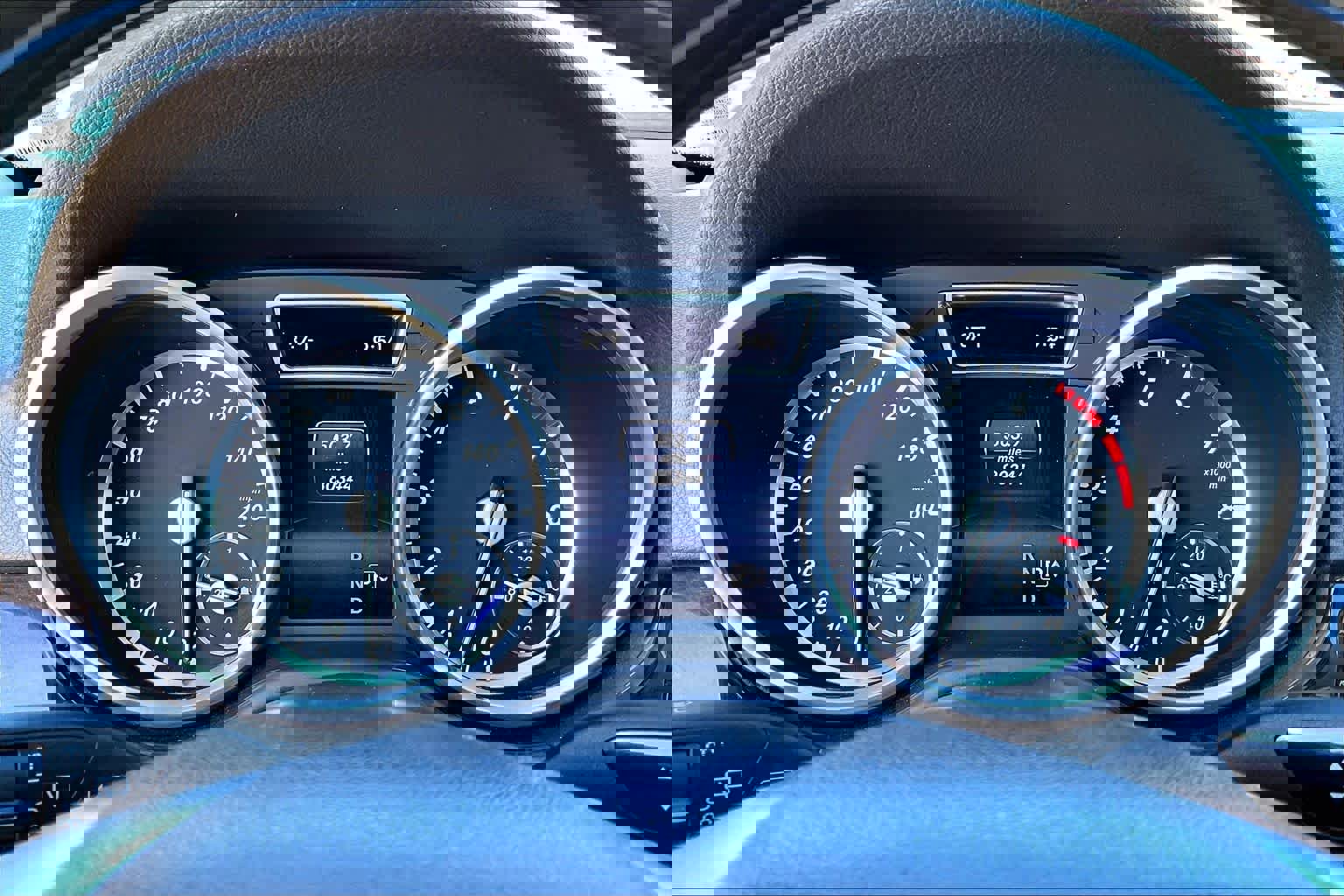 Used 2015 Mercedes-Benz ML 350 2WD image 25