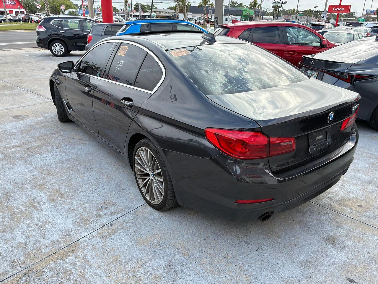 Used 2017 BMW 530i RWD image 8