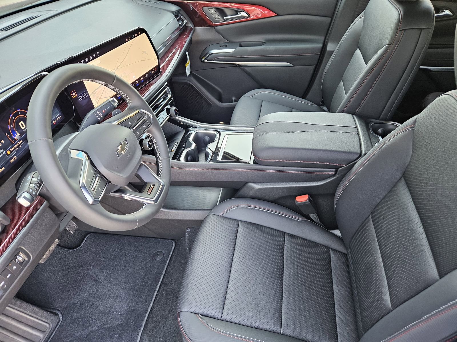 New 2026 Chevrolet Traverse Z71 w/ Driver Confidence Package AWD/4WD image 16