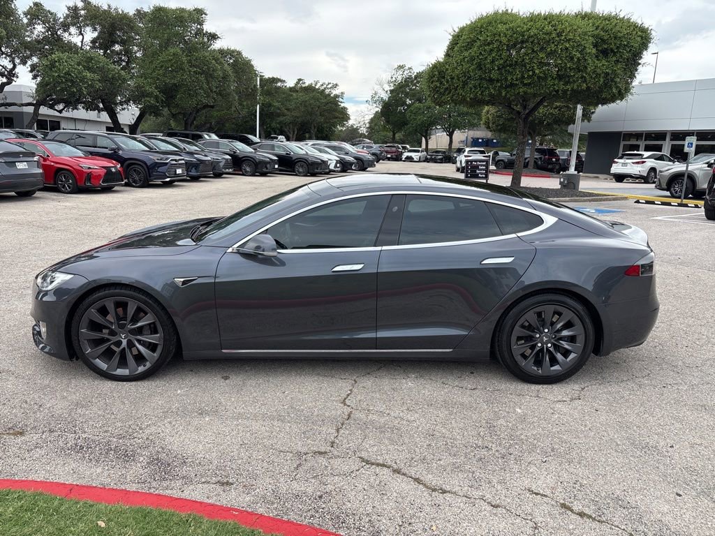 Used 2018 Tesla Model S 100D AWD/4WD image 2