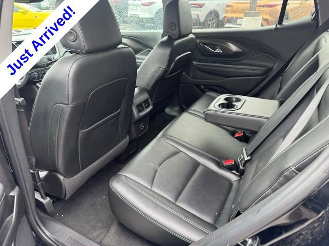 Used 2024 GMC Terrain SLT FWD image 11