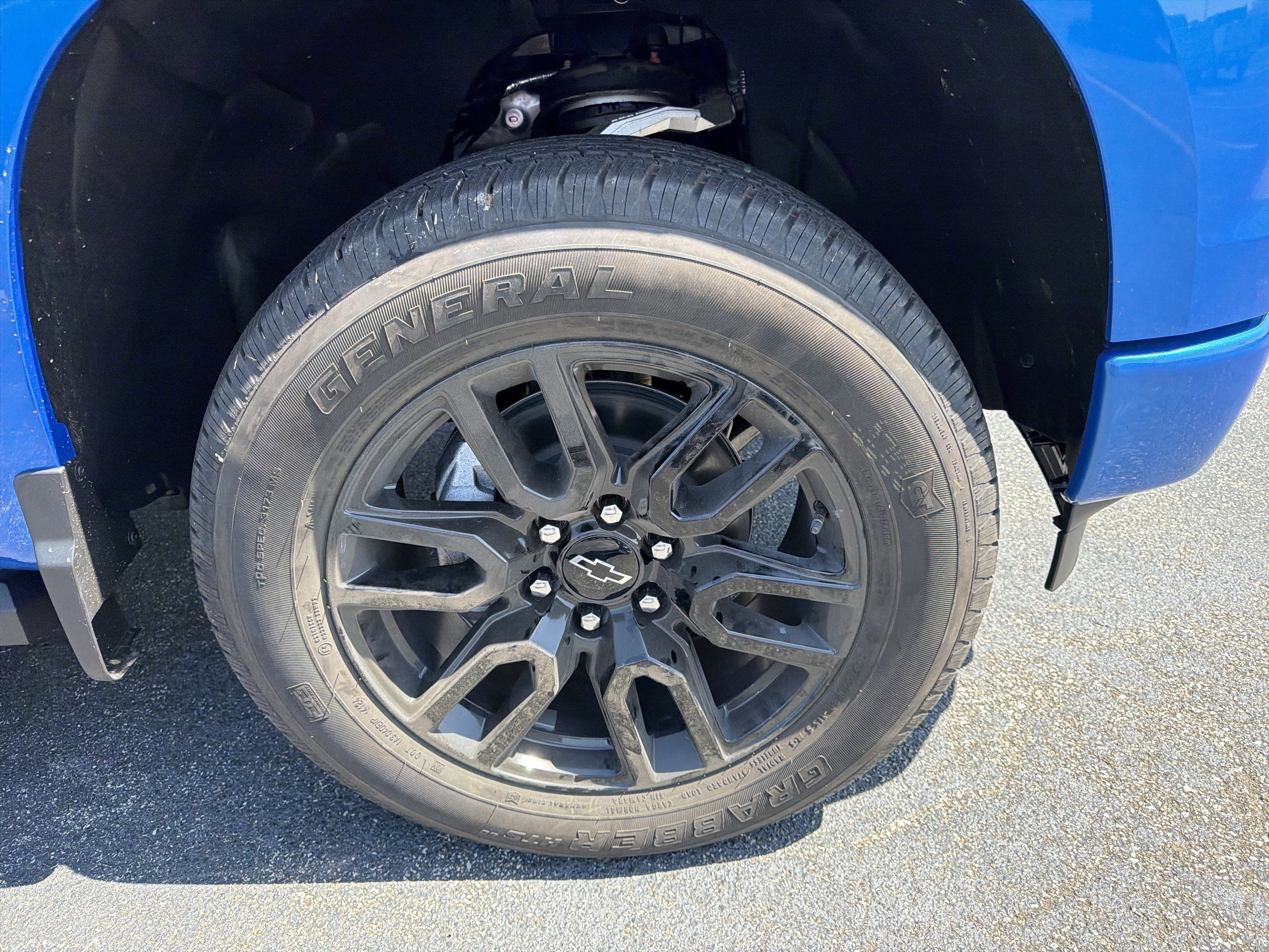 New 2025 Chevrolet Silverado 1500 RST w/ Convenience Package II image 12