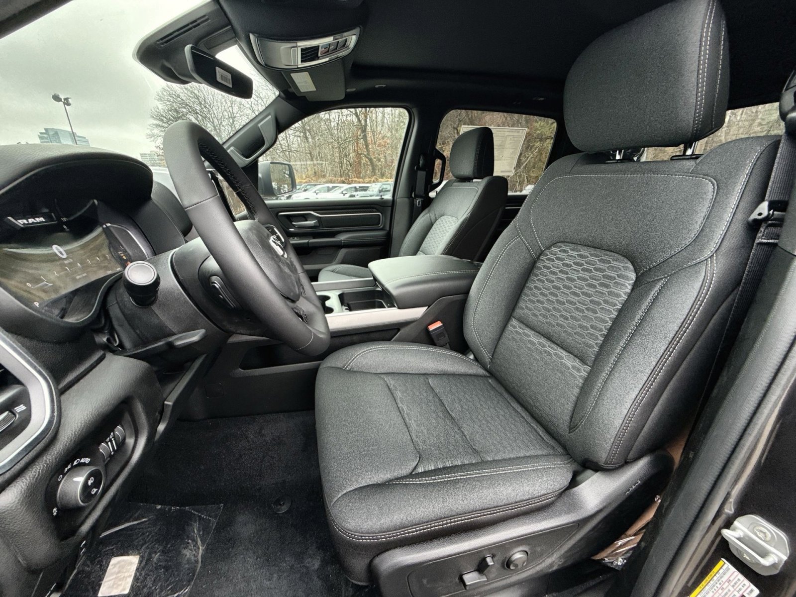 New 2026 RAM 1500 Big Horn AWD/4WD image 13
