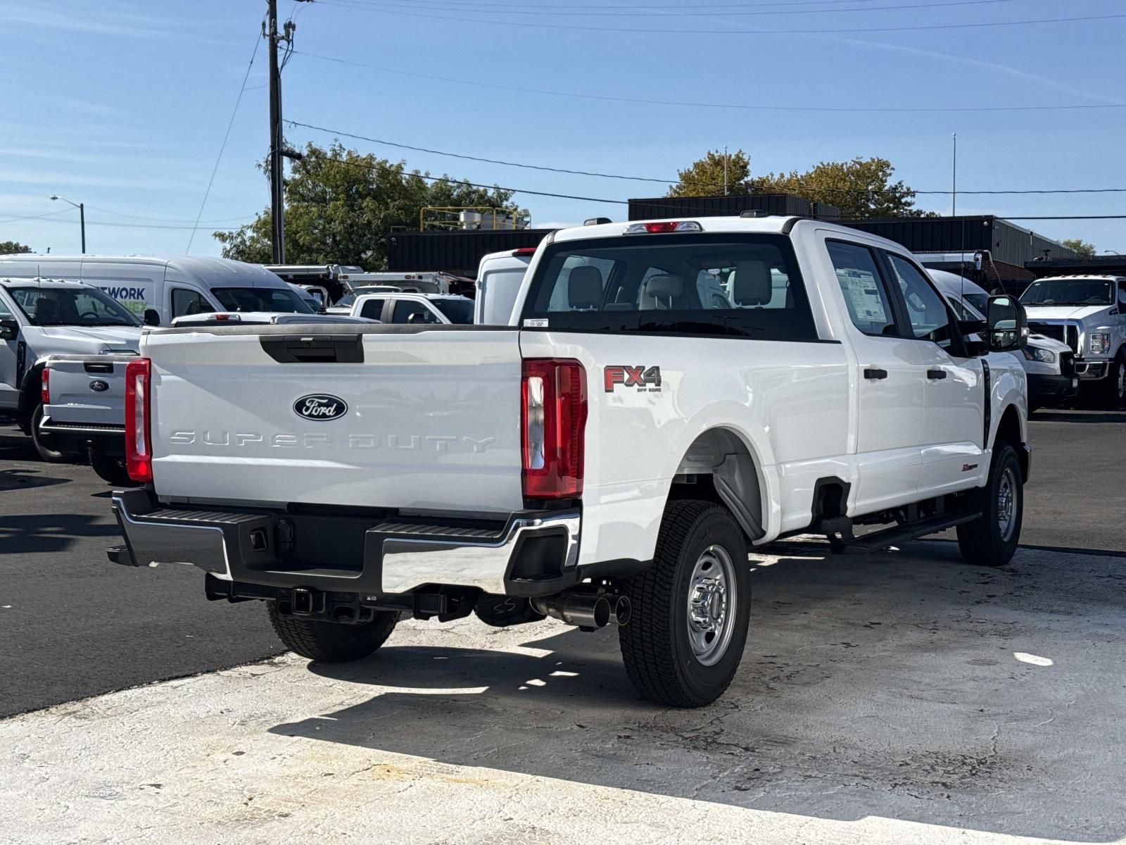 New 2027 Ford F250 XL w/ XL Driver Assist Package AWD/4WD image 3