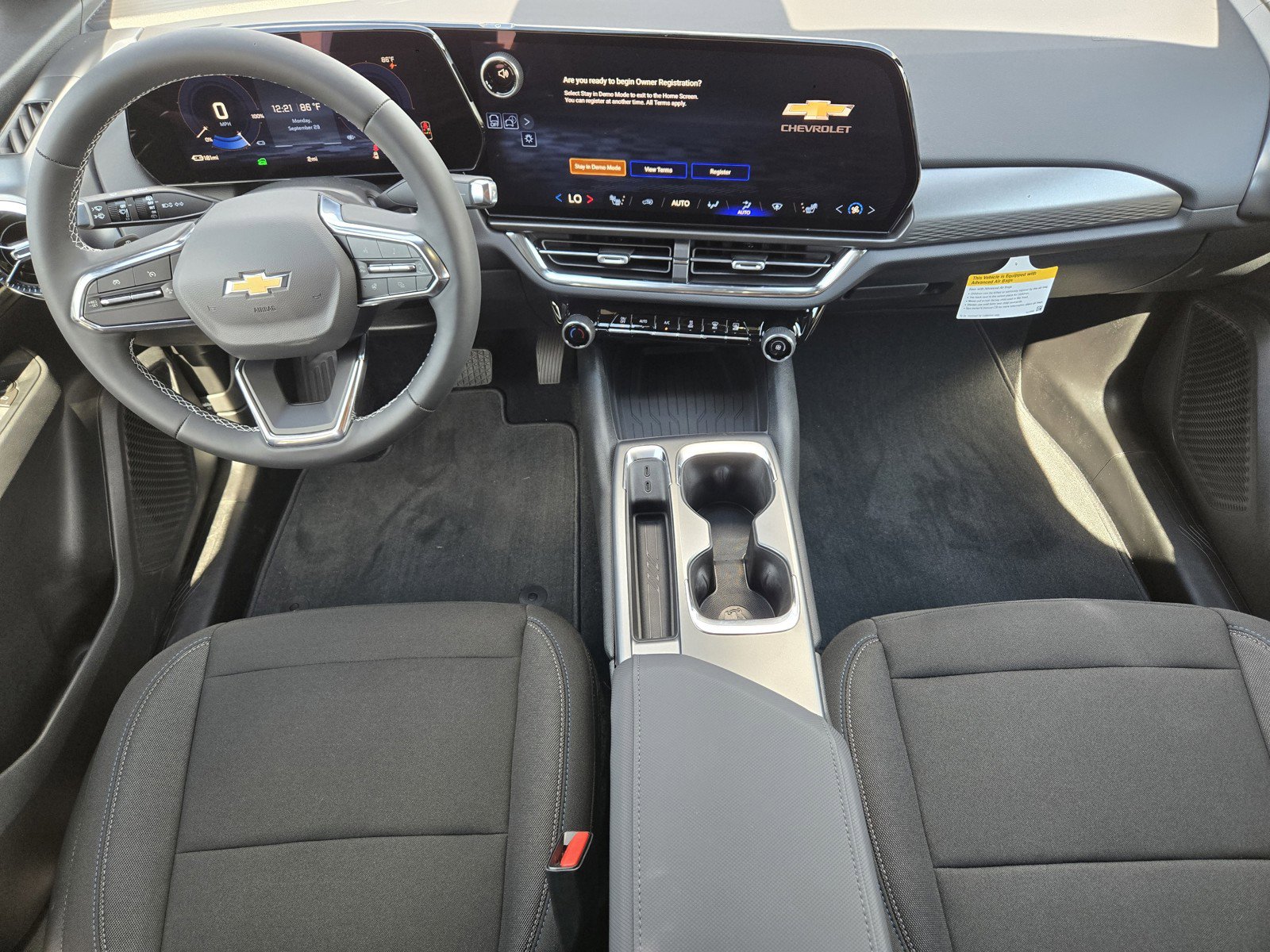 New 2026 Chevrolet Equinox EV LT w/ Comfort Package image 18
