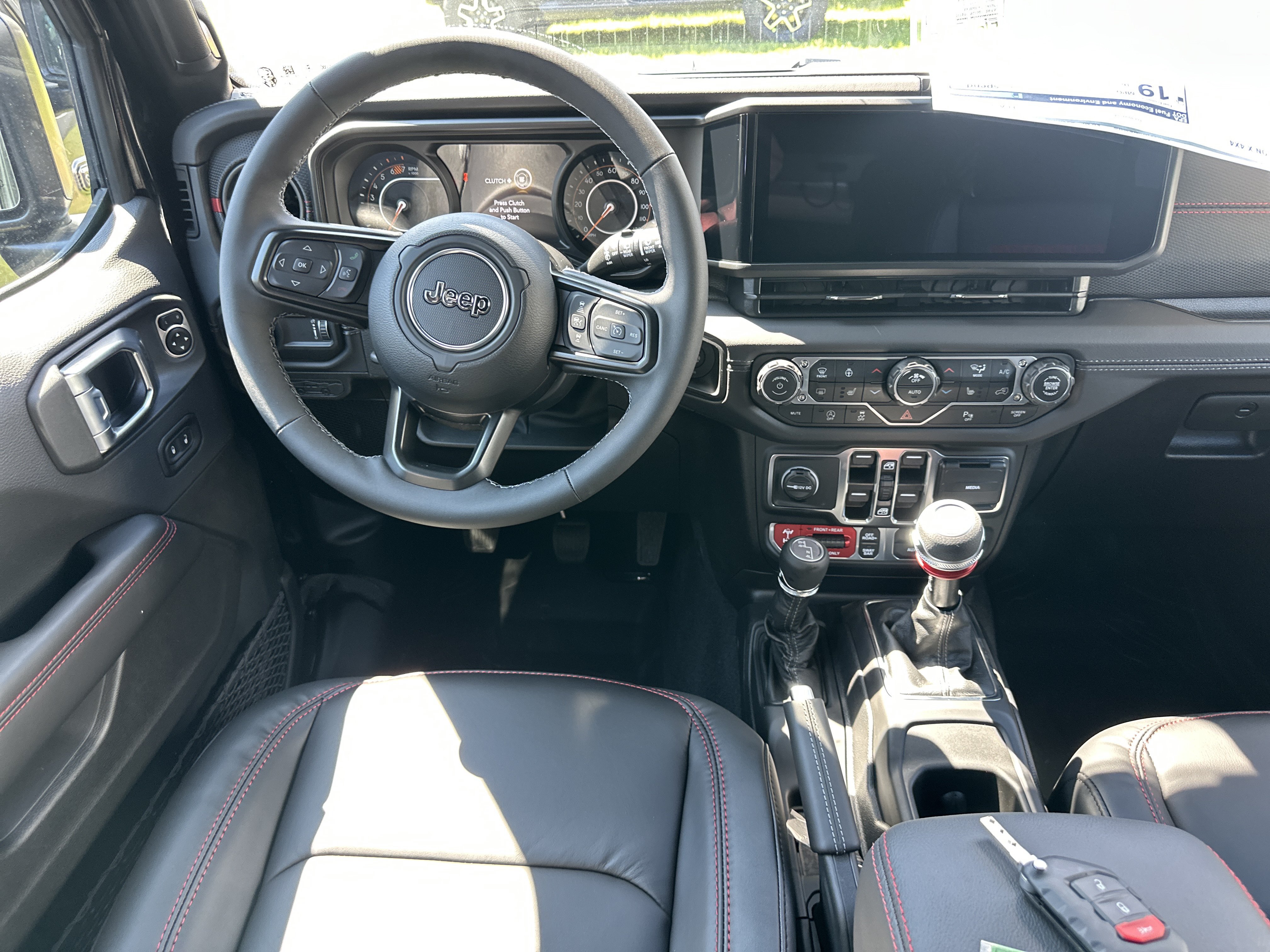 New 2027 Jeep Wrangler Unlimited Rubicon AWD/4WD image 33
